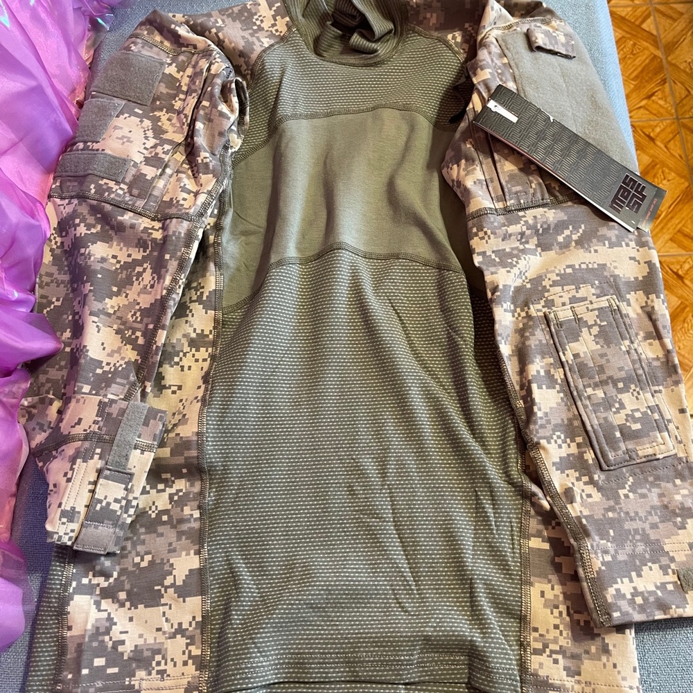SOLD Massif ACU Army Combat Shirt-Flame Resistant